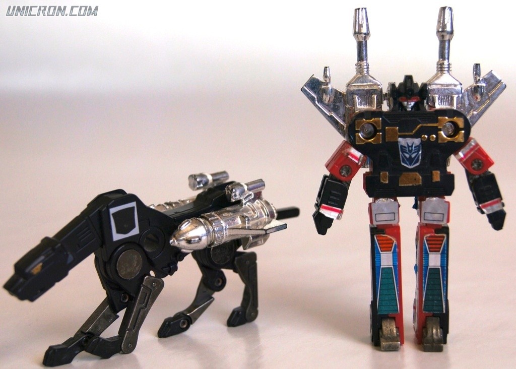 Transformers Generation 1 Ravage and Rumble toy