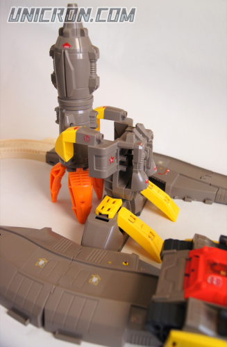 Transformers Generation 1 Omega Supreme toy Transformers Generation 1 Omega Supreme toy