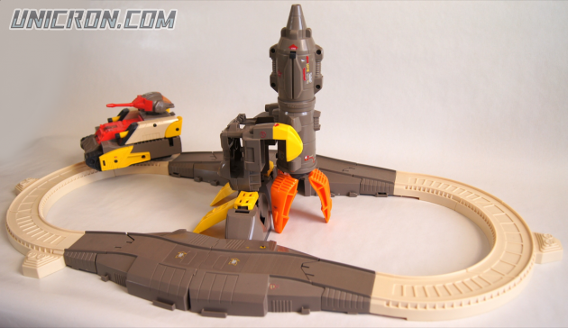 Transformers Generation 1 Omega Supreme toy Transformers Generation 1 Omega Supreme toy