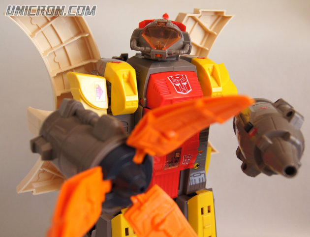 Transformers Generation 1 Omega Supreme toy Transformers Generation 1 Omega Supreme toy