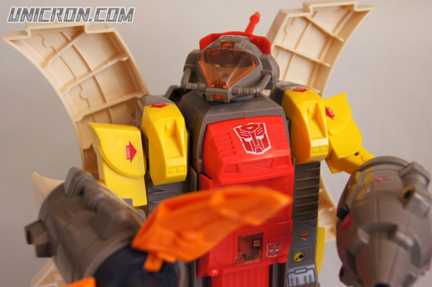 Transformers Generation 1 Omega Supreme toy Transformers Generation 1 Omega Supreme toy