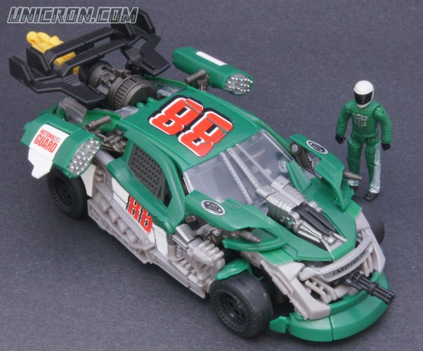 Transformers 3 Dark of the Moon Roadbuster w/ Sergeant Recon (Human Alliance) toy Transformers 3 Dark of the Moon Roadbuster w/ Sergeant Recon (Human Alliance) toy