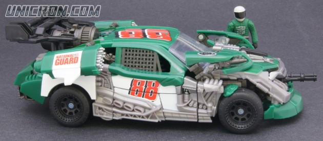 Transformers 3 Dark of the Moon Roadbuster w/ Sergeant Recon (Human Alliance) toy Transformers 3 Dark of the Moon Roadbuster w/ Sergeant Recon (Human Alliance) toy