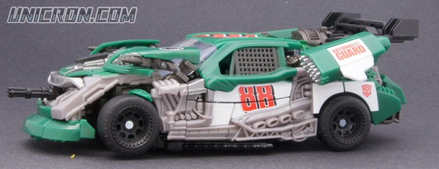 Transformers 3 Dark of the Moon Roadbuster w/ Sergeant Recon (Human Alliance) toy Transformers 3 Dark of the Moon Roadbuster w/ Sergeant Recon (Human Alliance) toy