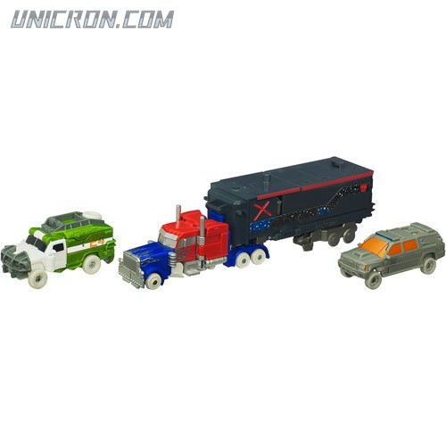 Transformers Cyberverse Battle in the Moonlight - Optimus Prime & Ratchet vs Crankcase toy Transformers Cyberverse Battle in the Moonlight - Optimus Prime & Ratchet vs Crankcase toy