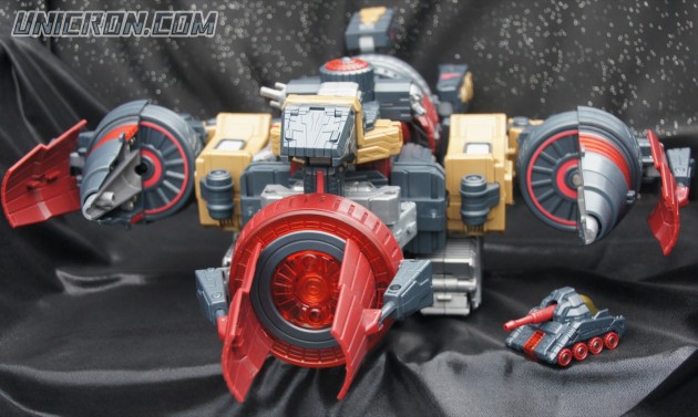 3rd Party Genesis (Not Omega Supreme) toy 3rd Party Genesis (Not Omega Supreme) toy