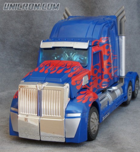 Transformers 4 Age of Extinction Optimus Prime (AoE, 1st Edition, Leader) toy Transformers 4 Age of Extinction Optimus Prime (AoE, 1st Edition, Leader) toy