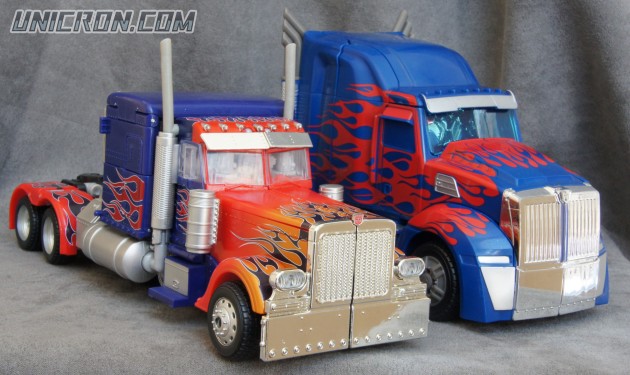 Transformers 4 Age of Extinction Optimus Prime (AoE, 1st Edition, Leader) toy Transformers 4 Age of Extinction Optimus Prime (AoE, 1st Edition, Leader) toy
