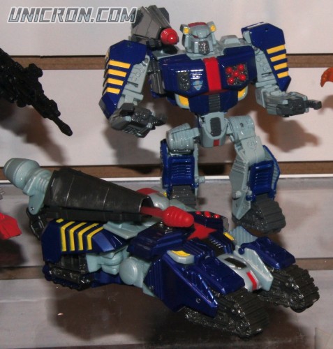 Transformers Generations Tankor toy Transformers Generations Tankor toy