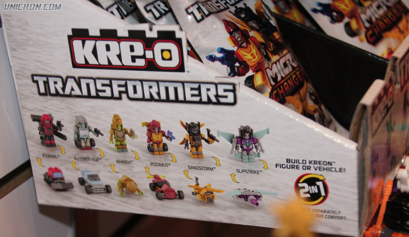 Transformers Kre-O Slipstrike (Kre-O Microchanger) toy