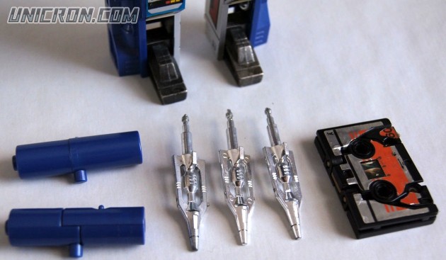 Transformers Generation 1 Soundwave & Buzzsaw toy Transformers Generation 1 Soundwave & Buzzsaw toy