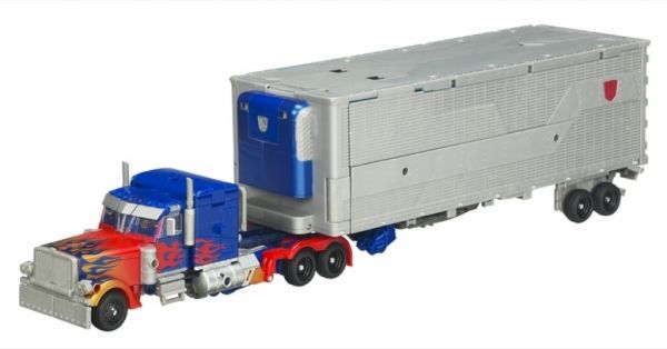 TF MT Ultimate Optimus Prime Vehicle TF MT Ultimate Optimus Prime Vehicle