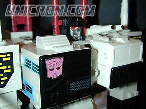 Transformers Generation 1 Metroplex toy Transformers Generation 1 Metroplex toy