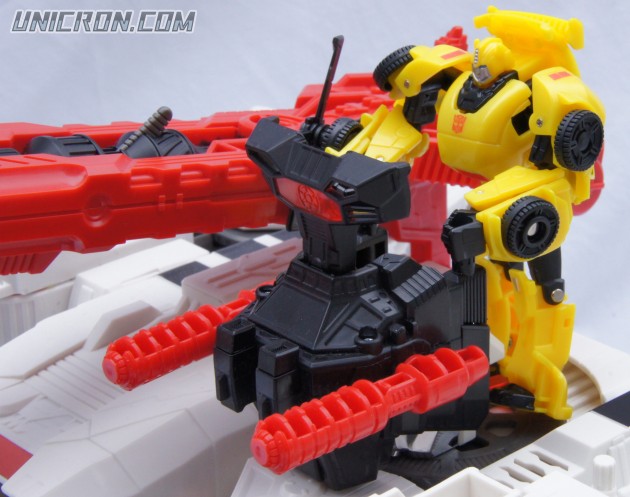 Transformers Generations Metroplex -SDCC version toy Transformers Generations Metroplex -SDCC version toy