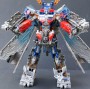 Transformers 3 Dark of the Moon Ultimate Optimus Prime toy