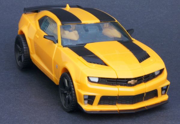 Transformers 3 Dark of the Moon Bumblebee (Leader) toy Transformers 3 Dark of the Moon Bumblebee (Leader) toy