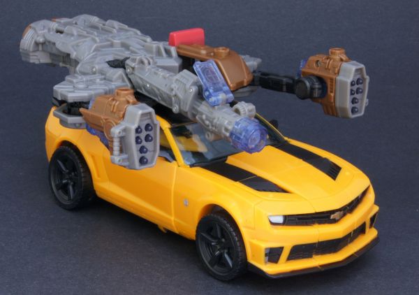 Transformers 3 Dark of the Moon Bumblebee (Leader) toy Transformers 3 Dark of the Moon Bumblebee (Leader) toy
