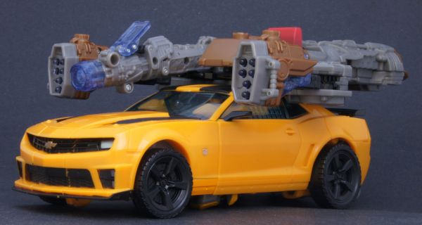 Transformers 3 Dark of the Moon Bumblebee (Leader) toy Transformers 3 Dark of the Moon Bumblebee (Leader) toy