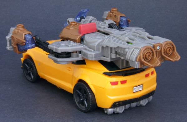 Transformers 3 Dark of the Moon Bumblebee (Leader) toy Transformers 3 Dark of the Moon Bumblebee (Leader) toy