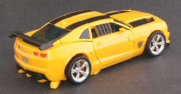 Transformers 3 Dark of the Moon Bumblebee (Deluxe) toy Transformers 3 Dark of the Moon Bumblebee (Deluxe) toy