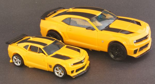 Transformers 3 Dark of the Moon Bumblebee (Deluxe) toy Transformers 3 Dark of the Moon Bumblebee (Deluxe) toy