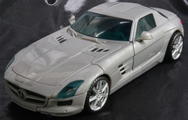 Transformers 3 Dark of the Moon Soundwave with Laserbeak & Mr. Gould (Human Alliance) toy Transformers 3 Dark of the Moon Soundwave with Laserbeak & Mr. Gould (Human Alliance) toy