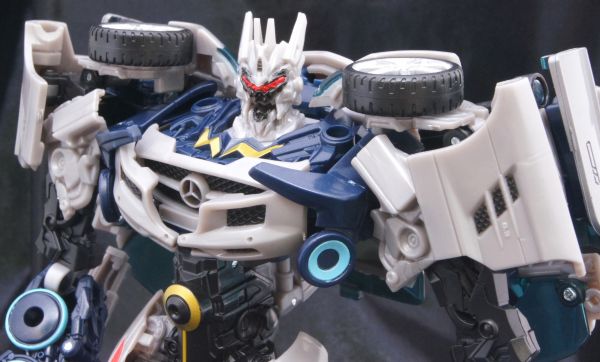 Transformers 3 Dark of the Moon Soundwave with Laserbeak & Mr. Gould (Human Alliance) toy Transformers 3 Dark of the Moon Soundwave with Laserbeak & Mr. Gould (Human Alliance) toy