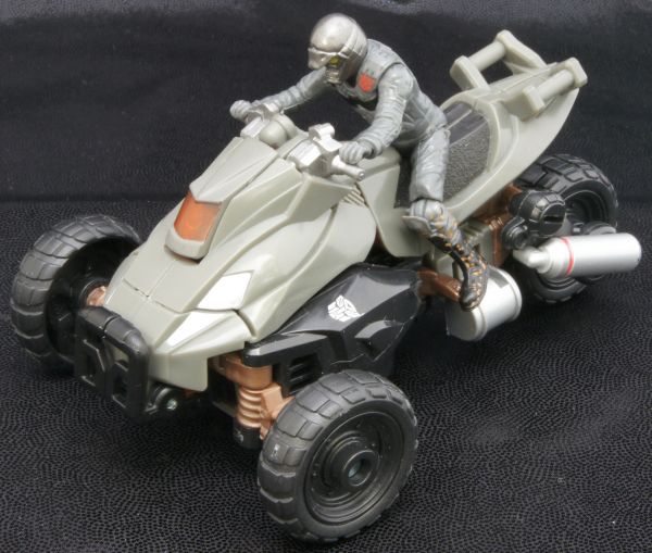 Transformers 3 Dark of the Moon Backfire with Spike Witwicky toy Transformers 3 Dark of the Moon Backfire with Spike Witwicky toy