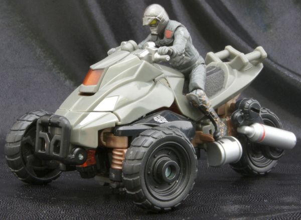 Transformers 3 Dark of the Moon Backfire with Spike Witwicky toy Transformers 3 Dark of the Moon Backfire with Spike Witwicky toy