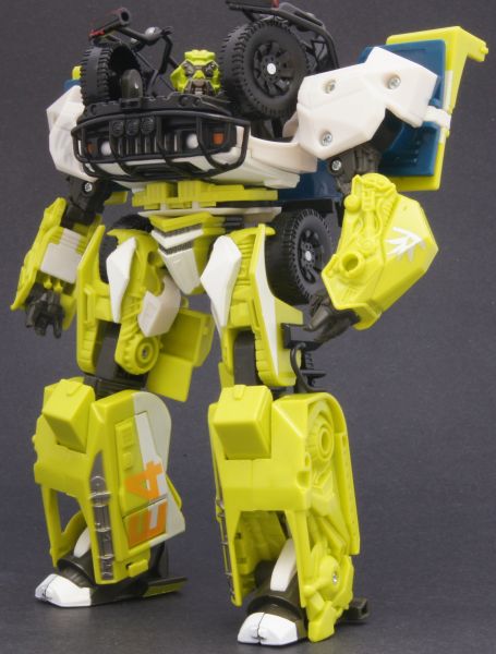 Transformers 3 Dark of the Moon Autobot Ratchet (Voyager) toy Transformers 3 Dark of the Moon Autobot Ratchet (Voyager) toy