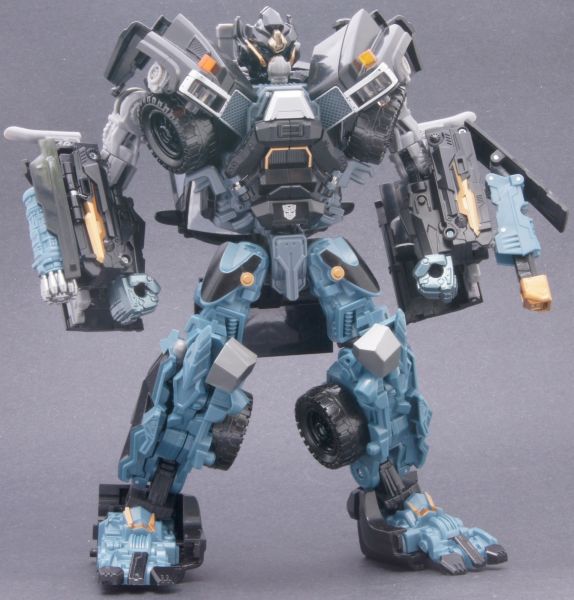 Transformers 3 Dark of the Moon Ironhide (Leader) toy Transformers 3 Dark of the Moon Ironhide (Leader) toy