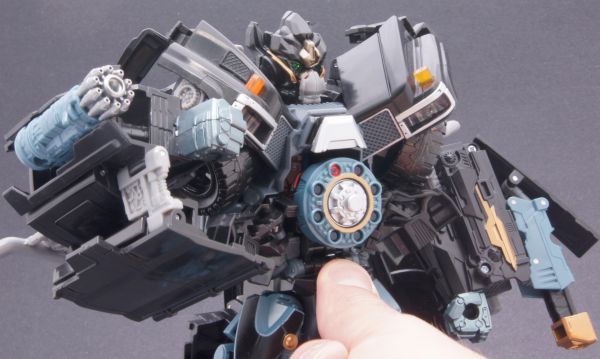 Transformers 3 Dark of the Moon Ironhide (Leader) toy Transformers 3 Dark of the Moon Ironhide (Leader) toy