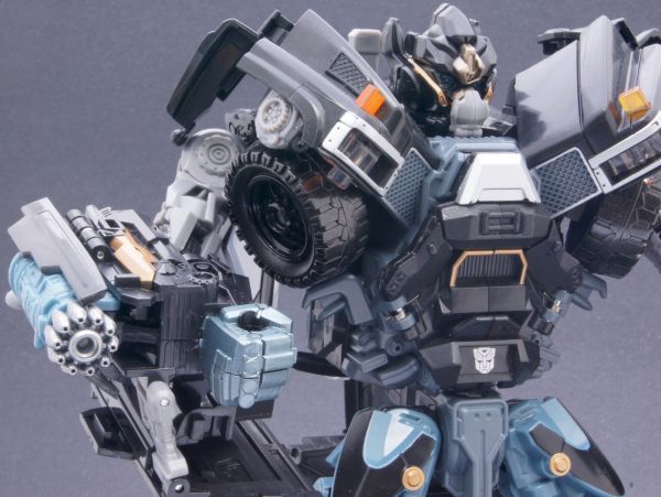 Transformers 3 Dark of the Moon Ironhide (Leader) toy Transformers 3 Dark of the Moon Ironhide (Leader) toy