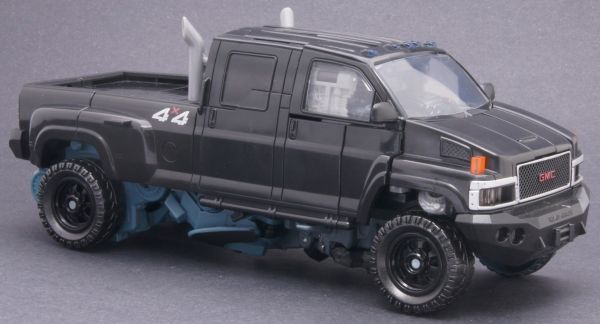 Transformers 3 Dark of the Moon Ironhide (Leader) toy Transformers 3 Dark of the Moon Ironhide (Leader) toy