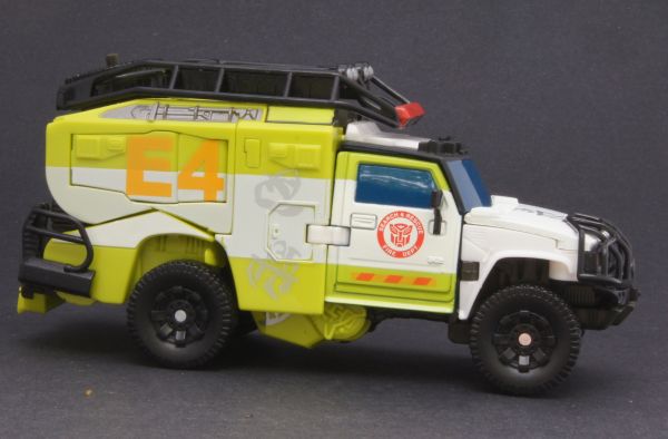 Transformers 3 Dark of the Moon Autobot Ratchet (Voyager) toy Transformers 3 Dark of the Moon Autobot Ratchet (Voyager) toy