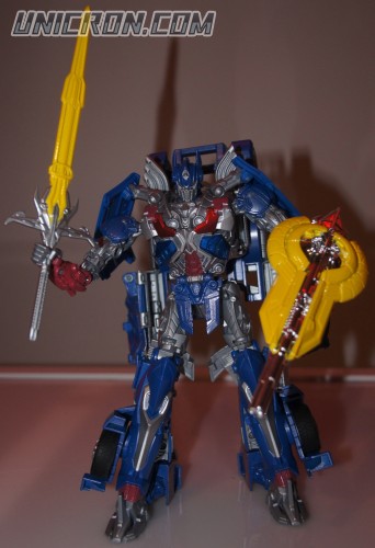 Transformers 4 Age of Extinction Optimus Prime (AoE Leader Class) toy Transformers 4 Age of Extinction Optimus Prime (AoE Leader Class) toy