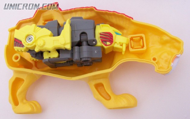 Transformers Generation 1 Catilla (Pretender Beast) toy Transformers Generation 1 Catilla (Pretender Beast) toy