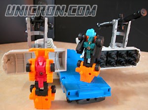 Transformers Generation 1 Micromaster Tanker Truck (combiner transport - Pipeline & Gusher) toy Transformers Generation 1 Micromaster Tanker Truck (combiner transport - Pipeline & Gusher) toy