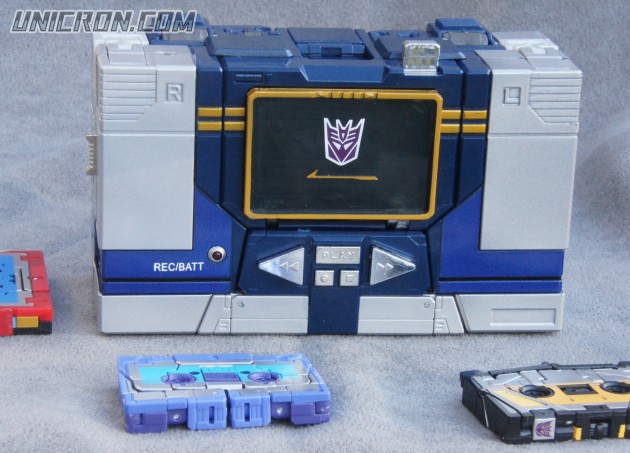 Transformers Masterpiece Masterpiece Soundwave, w/ Rumble, Laserbeak, Frenzy, Ravage, Buzzsaw toy Transformers Masterpiece Masterpiece Soundwave, w/ Rumble, Laserbeak, Frenzy, Ravage, Buzzsaw toy