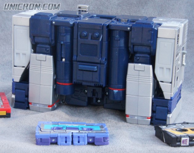 Transformers Masterpiece Masterpiece Soundwave, w/ Rumble, Laserbeak, Frenzy, Ravage, Buzzsaw toy Transformers Masterpiece Masterpiece Soundwave, w/ Rumble, Laserbeak, Frenzy, Ravage, Buzzsaw toy