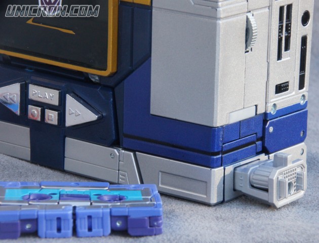 Transformers Masterpiece Masterpiece Soundwave, w/ Rumble, Laserbeak, Frenzy, Ravage, Buzzsaw toy Transformers Masterpiece Masterpiece Soundwave, w/ Rumble, Laserbeak, Frenzy, Ravage, Buzzsaw toy