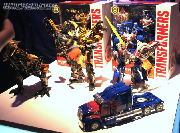 Transformers 4 Age of Extinction Grimlock (AoE Generations - Leader) toy Transformers 4 Age of Extinction Grimlock (AoE Generations - Leader) toy