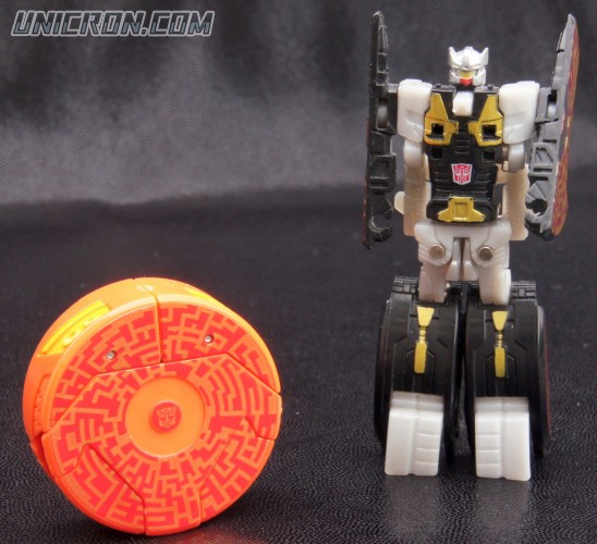 Transformers Generations Rewind and Sunder toy Transformers Generations Rewind and Sunder toy