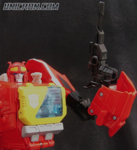 Transformers Generations Autobot Blaster with Steeljaw toy Transformers Generations Autobot Blaster with Steeljaw toy