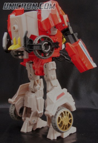 Transformers Generations Autobot Blaster with Steeljaw toy Transformers Generations Autobot Blaster with Steeljaw toy