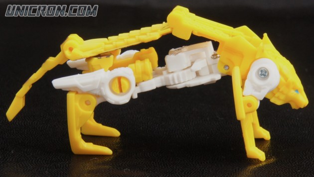 Transformers Generations Autobot Blaster with Steeljaw toy Transformers Generations Autobot Blaster with Steeljaw toy