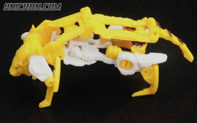 Transformers Generations Autobot Blaster with Steeljaw toy Transformers Generations Autobot Blaster with Steeljaw toy