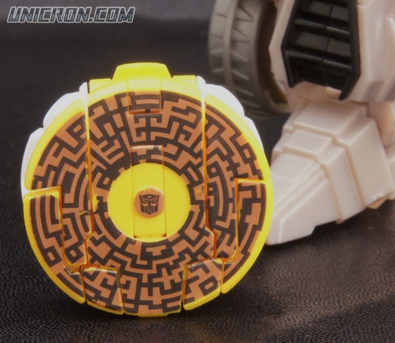 Transformers Generations Autobot Blaster with Steeljaw toy Transformers Generations Autobot Blaster with Steeljaw toy