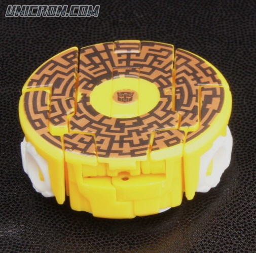 Transformers Generations Autobot Blaster with Steeljaw toy Transformers Generations Autobot Blaster with Steeljaw toy