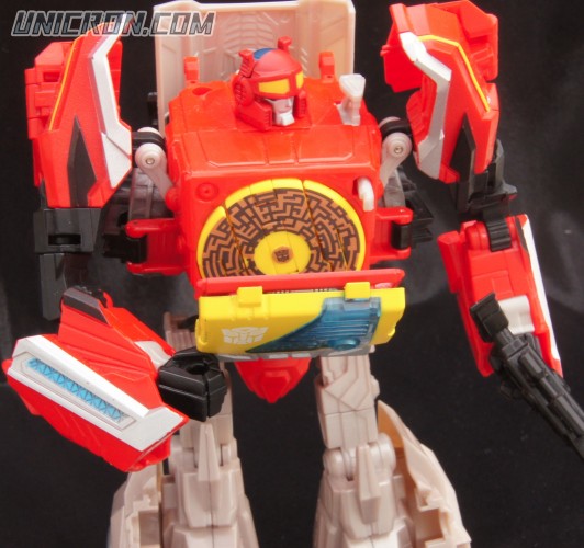 Transformers Generations Autobot Blaster with Steeljaw toy Transformers Generations Autobot Blaster with Steeljaw toy